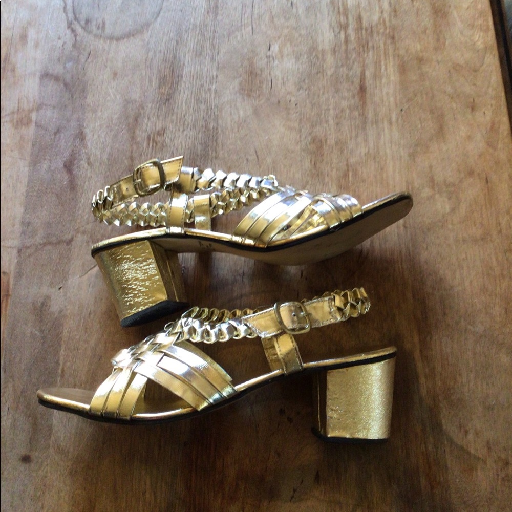 Vintage 70s Chunky, Golden Strappy Weave Sandal 8M